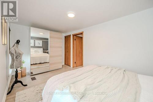 63 Beechwood Avenue, Hamilton, ON - Indoor Photo Showing Bedroom