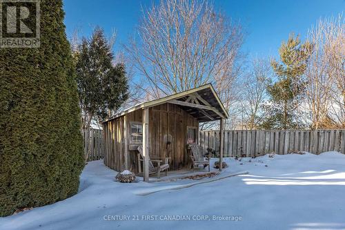 1685 Devos Drive, London, ON - Outdoor