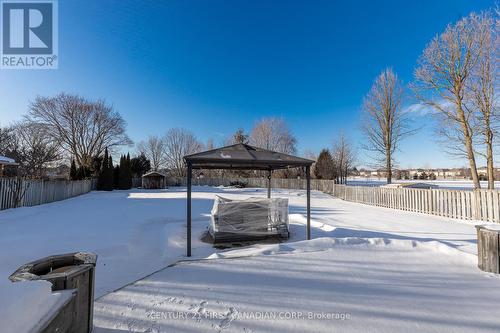 1685 Devos Drive, London, ON - Outdoor