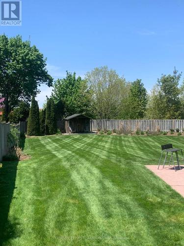 1685 Devos Drive, London, ON - Outdoor With Backyard