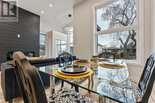 209 Grenfell Street, Hamilton, ON - Indoor Photo Showing Dining Room