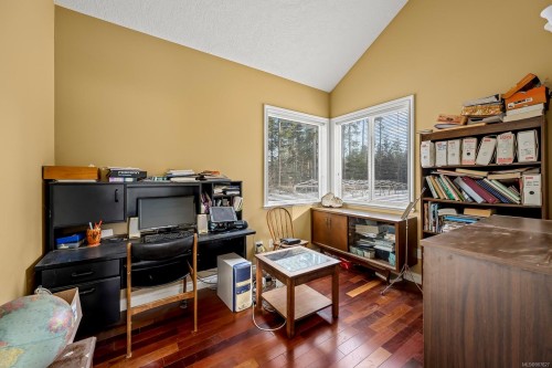 2156 Coleman Rd, Courtenay, BC 