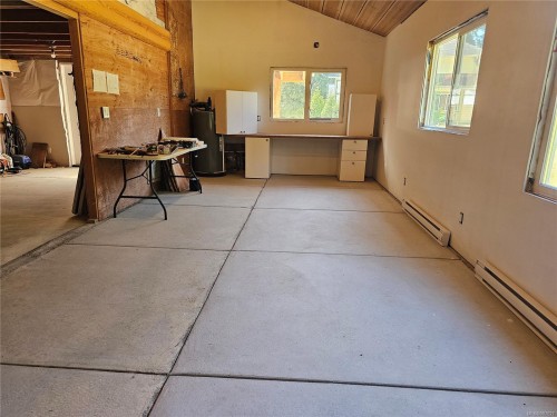 2156 Coleman Rd, Courtenay, BC 