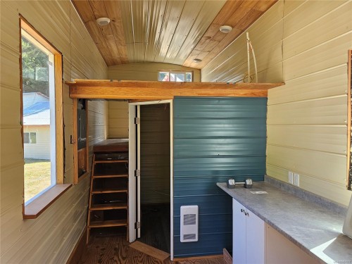 2156 Coleman Rd, Courtenay, BC 