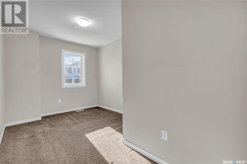 2-5294 Aerodrome Road, Regina, SK - Indoor Photo Showing Other Room