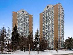 303-25 Trailwood Dr  Mississauga, ON L4Z 3K9