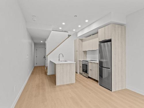 Kitchen - 303-6037 Boul. De Maisonneuve O., Montréal (Côte-Des-Neiges/Notre-Dame-De-Grâce), QC - Indoor Photo Showing Kitchen