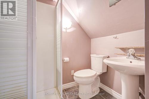 609 Montbeck Crescent, Mississauga, ON - Indoor Photo Showing Bathroom