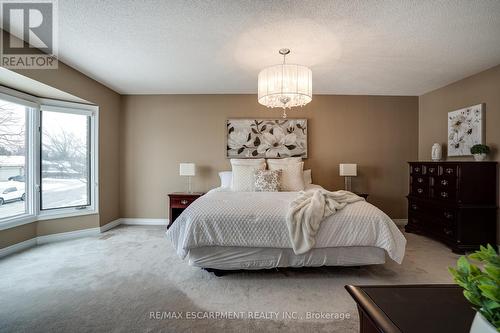 43 Glenayr Street, Hamilton, ON - Indoor Photo Showing Bedroom