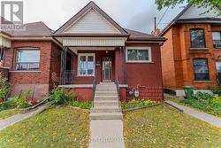 33 CLYDE STREET  Hamilton, ON L8L 5R5