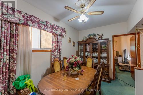 33 Clyde Street, Hamilton, ON - Indoor Photo Showing Dining Room