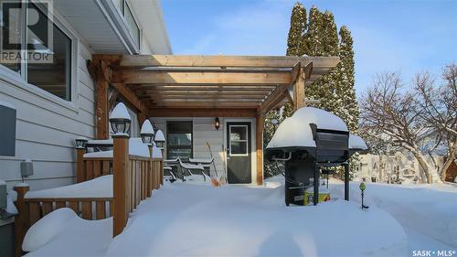 102 Michener Drive, Regina, SK - Outdoor With Exterior