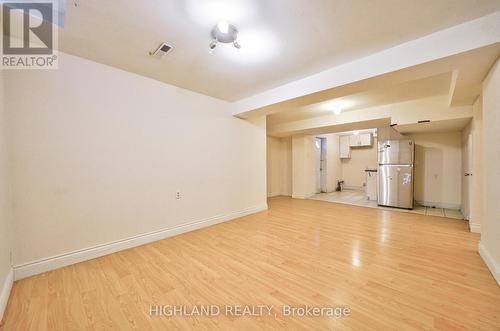 1059 Springwater Crescent, Mississauga, ON - Indoor Photo Showing Other Room