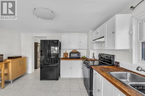 477 Booth Street, Ottawa, ON - Indoor Photo Showing Kitchen