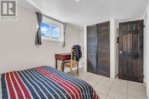 477 Booth Street, Ottawa, ON - Indoor Photo Showing Bedroom