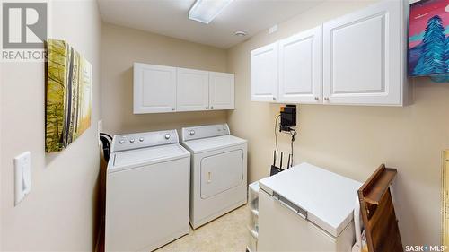 408 2909 Arens Road E, Regina, SK - Indoor Photo Showing Laundry Room