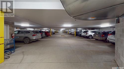 408 2909 Arens Road E, Regina, SK - Indoor Photo Showing Garage