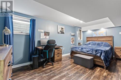 227 Saddy Avenue, London, ON - Indoor Photo Showing Bedroom