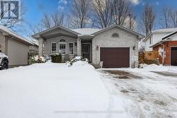 14 DUNCTONWOOD PLACE  London, ON N5V 4W6