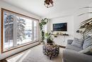 288 De La Seigneurie Boulevard, Winnipeg, MB  - Indoor Photo Showing Living Room 