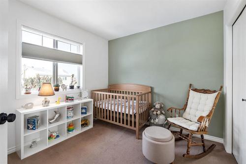 288 De La Seigneurie Boulevard, Winnipeg, MB - Indoor Photo Showing Bedroom