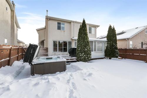 288 De La Seigneurie Boulevard, Winnipeg, MB - Outdoor