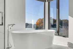 Salle de bains attenante à la CCP - 