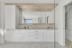 Salle de bains attenante à la CCP - 