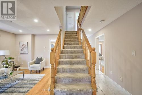 3 Resolute Drive, Hamilton, ON - Indoor Photo Showing Other Room