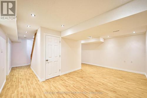 3 Resolute Drive, Hamilton, ON - Indoor Photo Showing Other Room