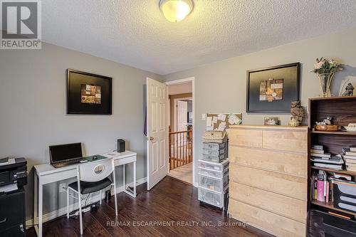 106 Rushdale Drive, Hamilton, ON - Indoor Photo Showing Other Room