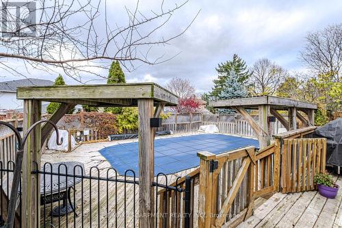 106 Rushdale Drive, Hamilton, ON - Outdoor With Deck Patio Veranda