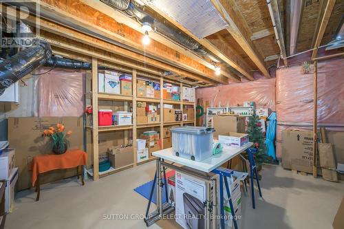 2086 Denview Avenue, London, ON - Indoor Photo Showing Basement