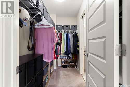 4 5752 Gordon Road, Regina, SK - Indoor With Storage