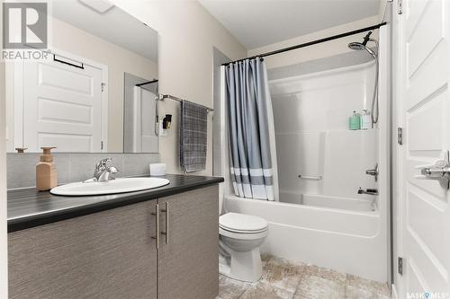 4 5752 Gordon Road, Regina, SK - Indoor Photo Showing Bathroom