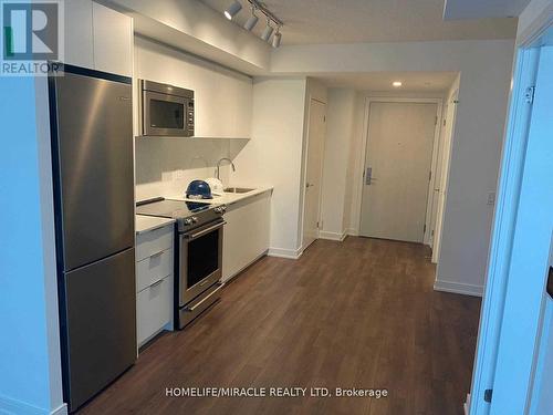 905 - 30 Samuel Wood Way, Toronto, ON - Indoor Photo Showing Kitchen With Stainless Steel Kitchen