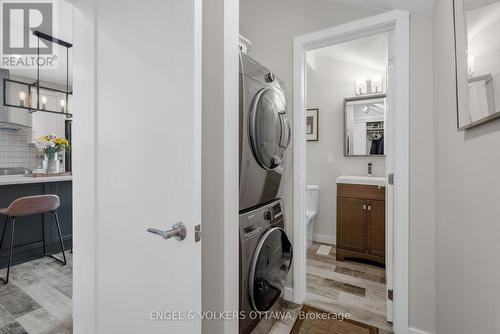 513 Edison Avenue, Ottawa, ON - Indoor Photo Showing Laundry Room