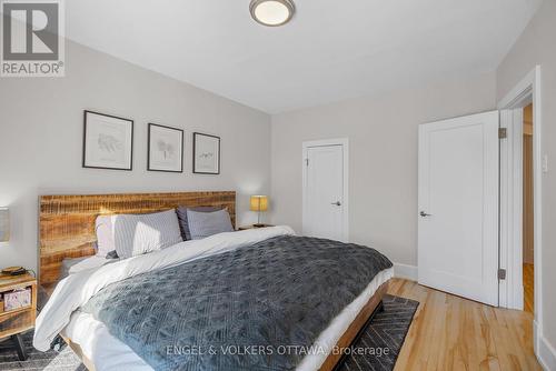 513 Edison Avenue, Ottawa, ON - Indoor Photo Showing Bedroom