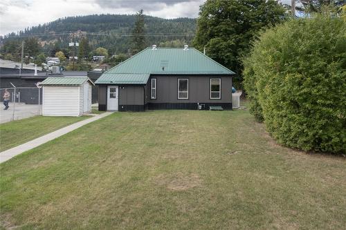 2143 Shuswap Avenue, Lumby, BC 