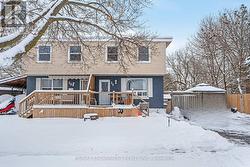 24 EATON PLACE  Hamilton, ON L8H 1N7