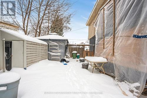 24 Eaton Place, Hamilton, ON - Outdoor