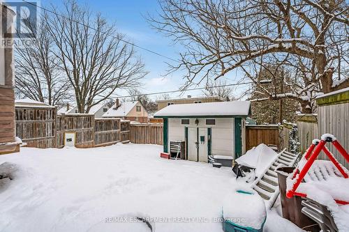 24 Eaton Place, Hamilton, ON - Outdoor