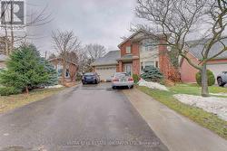 212 KILLARNEY GROVE  London, ON N5X 3X6