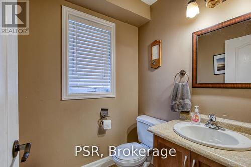 38 Huck Crescent, Kitchener, ON - Indoor Photo Showing Bathroom