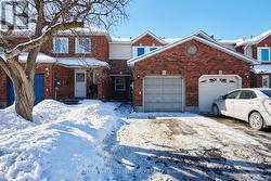 59 ROBARTS CRESCENT  Ottawa, ON K2L 4A5