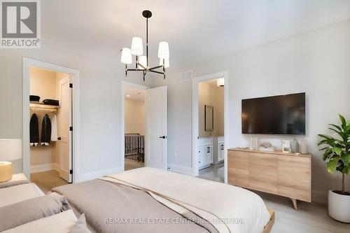 1 West Avenue, Hamilton, ON - Indoor Photo Showing Bedroom