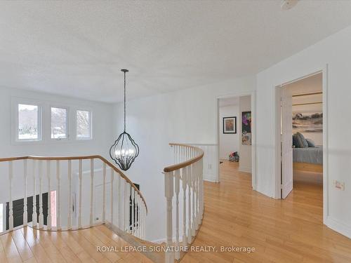 4107 Wheelwright Cres, Mississauga, ON - Indoor Photo Showing Other Room