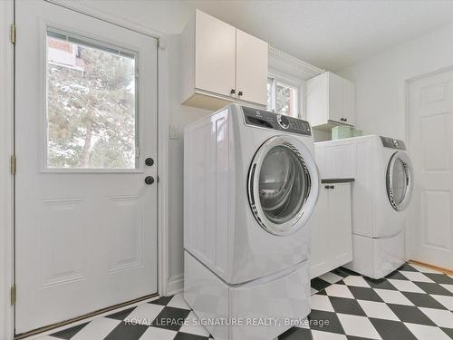 4107 Wheelwright Cres, Mississauga, ON - Indoor Photo Showing Laundry Room