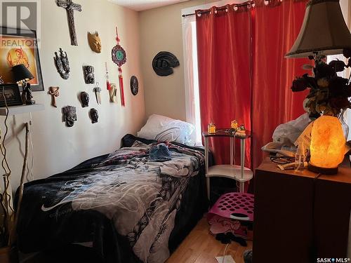 1417 Cameron Street, Regina, SK - Indoor Photo Showing Bedroom