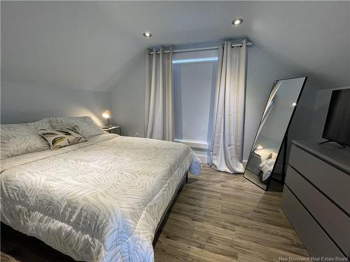 324 Champlain St, Dieppe, NB 